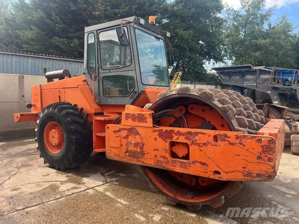Hamm 2520 D Yksivalssijyrät
