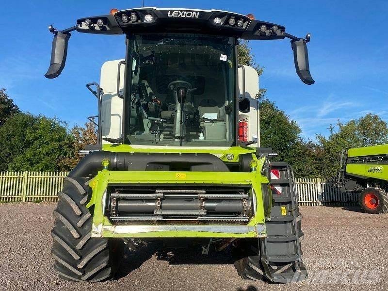 CLAAS LEXION 8600 Leikkuupuimurit