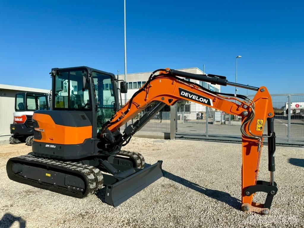 Develon DX 50 Z-7 Minikaivukoneet < 7t