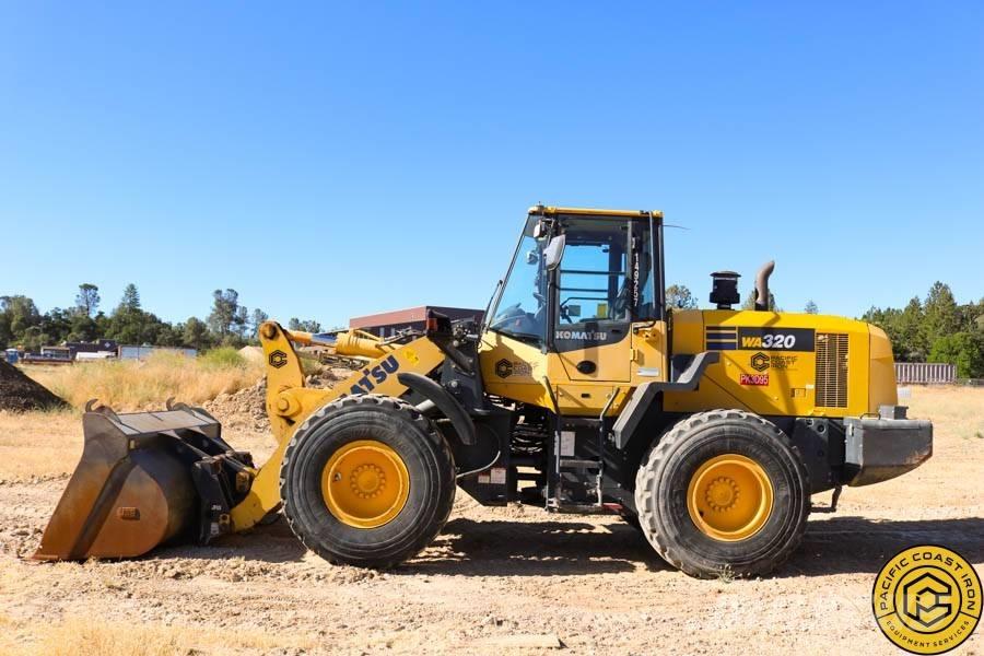 Komatsu WA 320-7 Pyöräkuormaajat