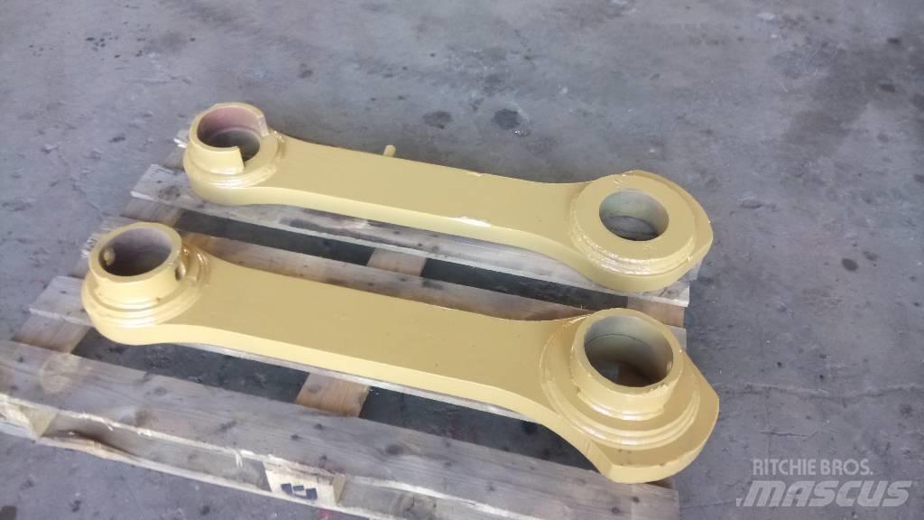 CAT 375 Puomit