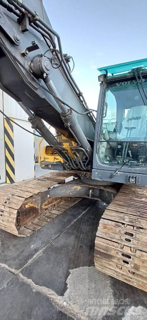 Volvo EC 210 C N L Telakaivukoneet