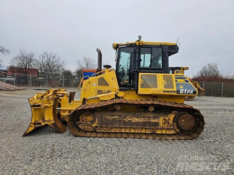 Komatsu D 61 PX-23 Telaketjupuskutraktorit