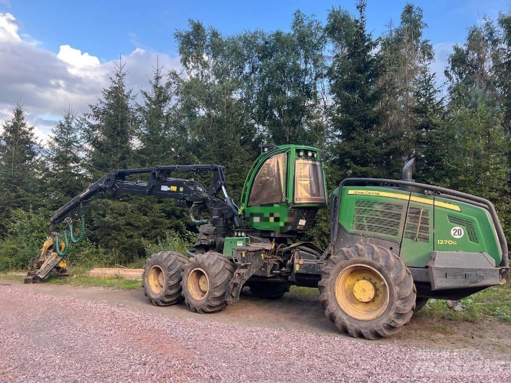 John Deere 1270 G Harvesterit