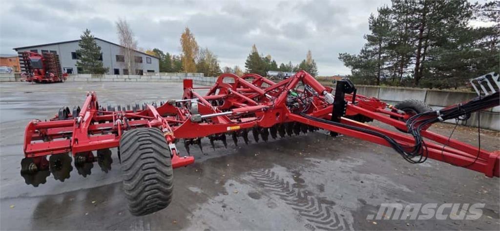 Horsch Joker 8RT Kiekkomultaimet ja lautasäkeet