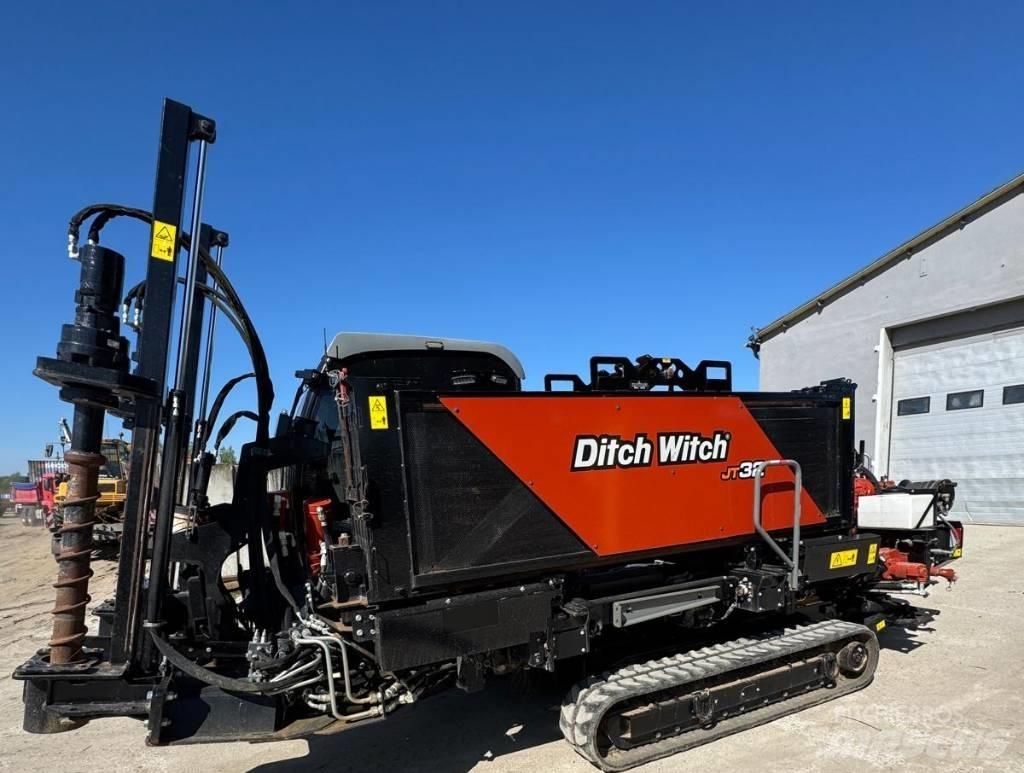 Ditch Witch AT32 Vaakaporauslaitteet