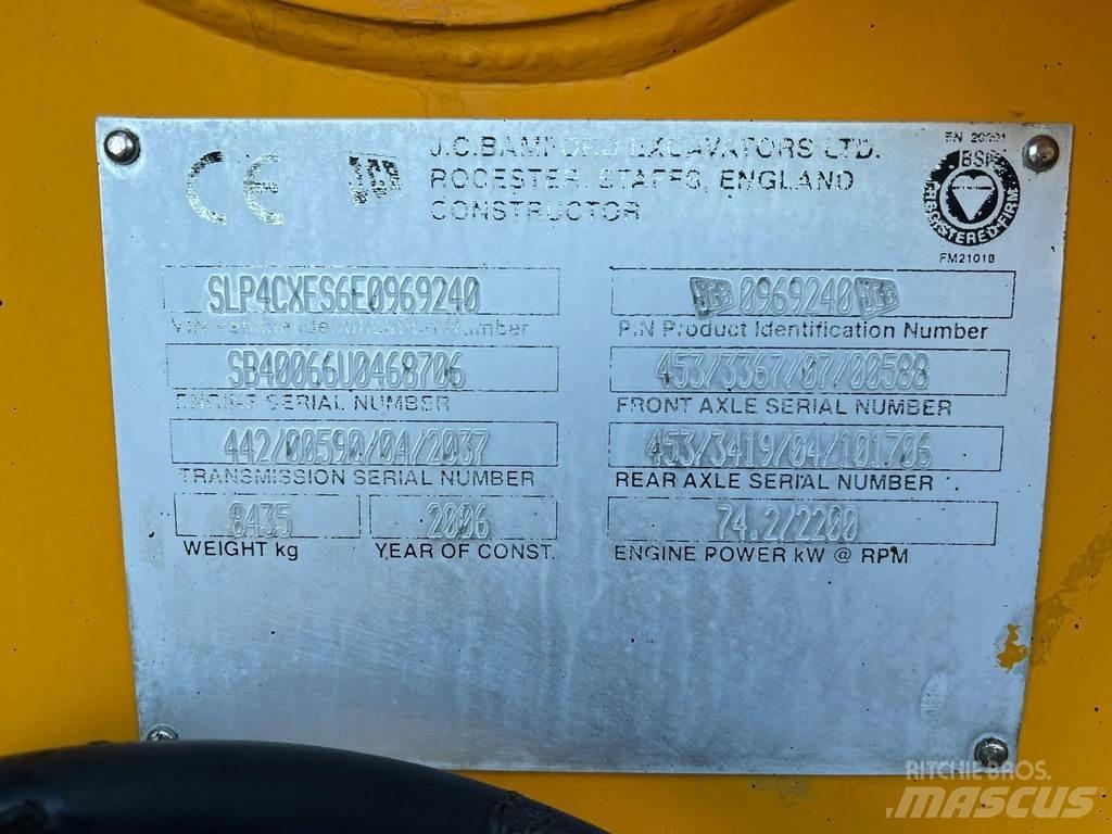 JCB 4 CX 4x4 Kaivurikuormaajat