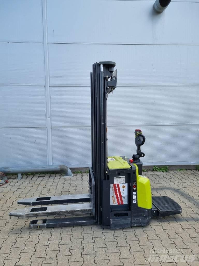 Clark SX 16 Sähkötrukit