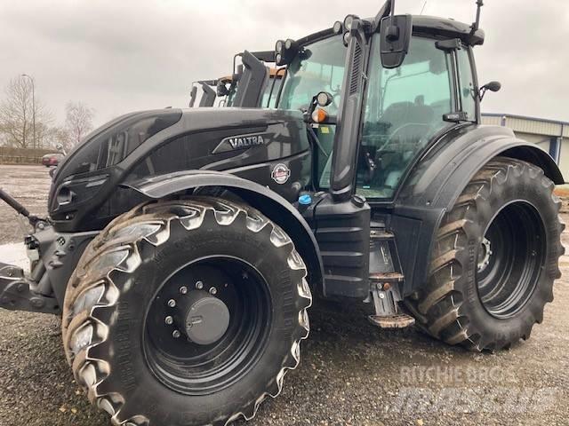 Valtra T 254 V Traktorit