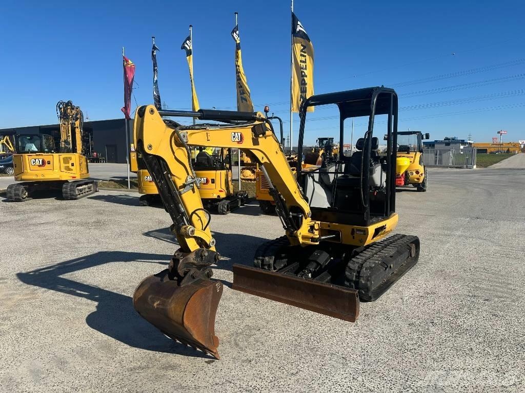 CAT 302.7 D CR Minikaivukoneet < 7t