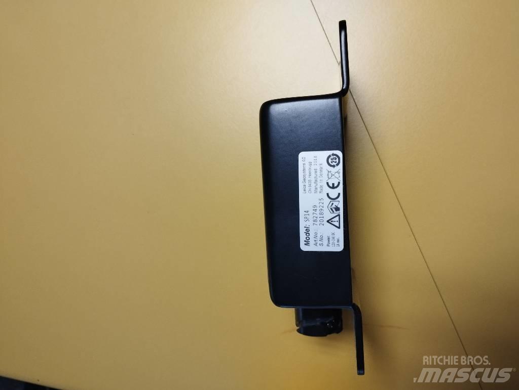 Liebherr PR 716 LGP Sähkö ja elektroniikka