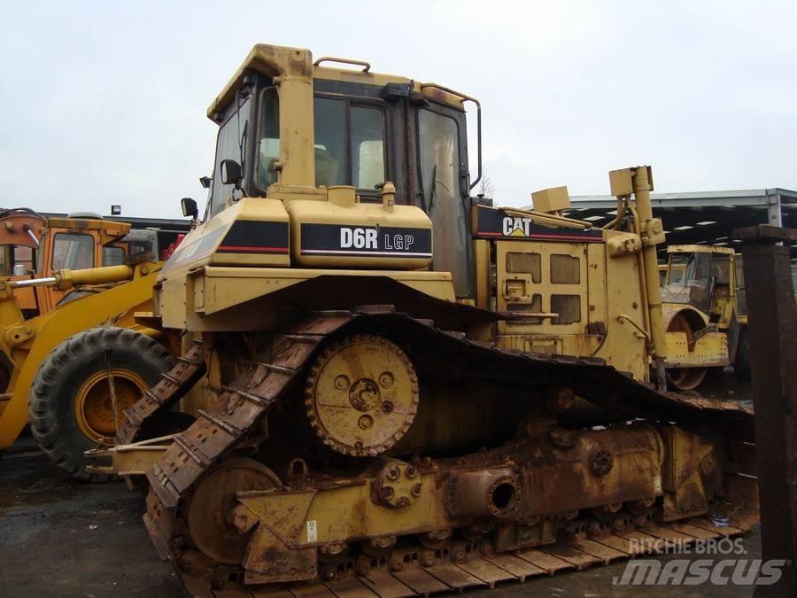 CAT D 6 R DS LGP III Telaketjupuskutraktorit