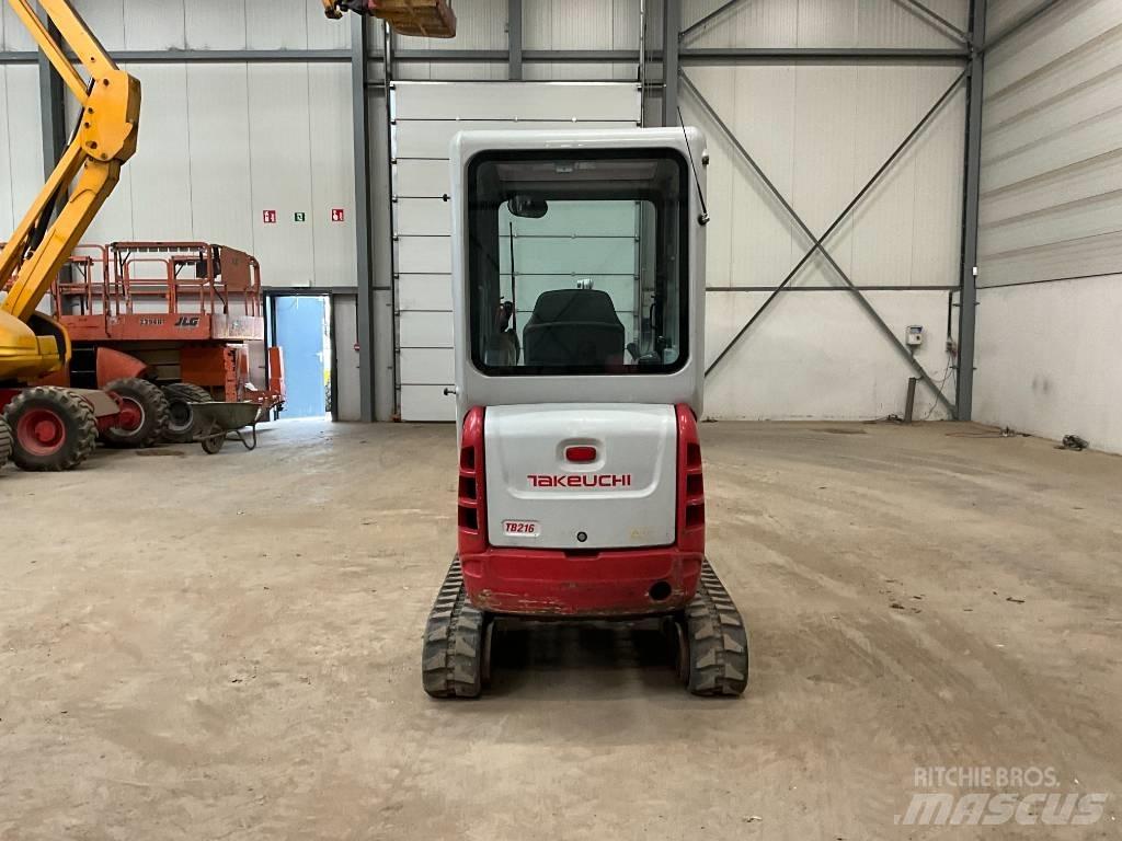 Takeuchi TB 216 Minikaivukoneet < 7t
