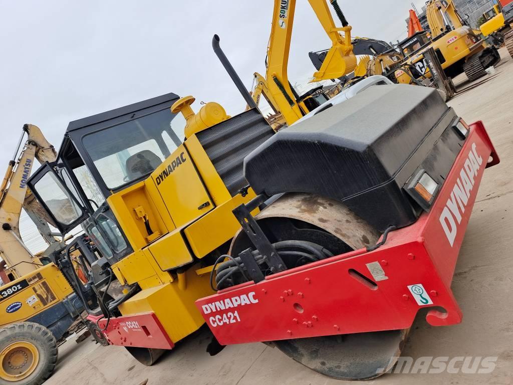 Dynapac CC 421 Tandemjyrät