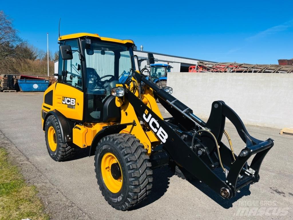 JCB 407 Yleiskuormaajat