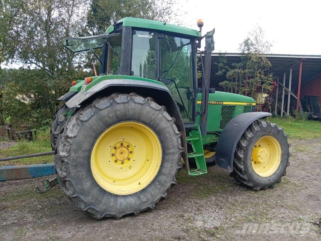 John Deere 6910 Traktorit