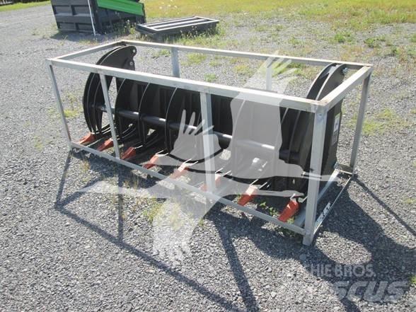  CE SKID STEER Kourat