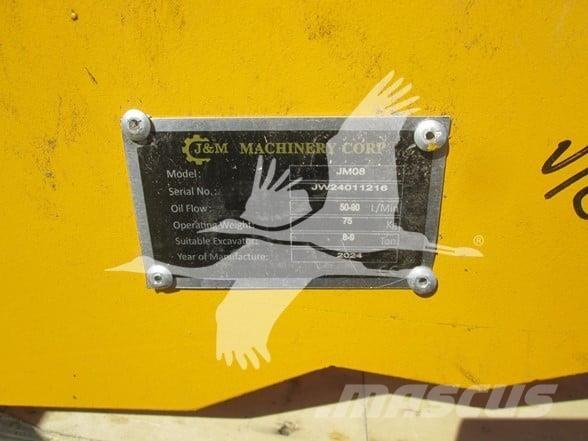 J&M JM08 Muut