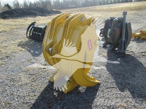 Teran CAT 320 Kourat