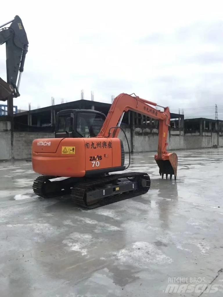 Hitachi ZX 70 Minikaivukoneet < 7t