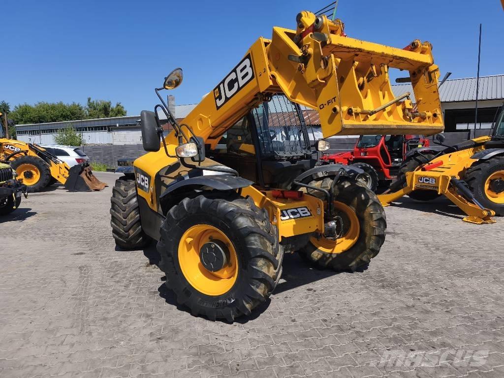 JCB 541-70 Kurottajat