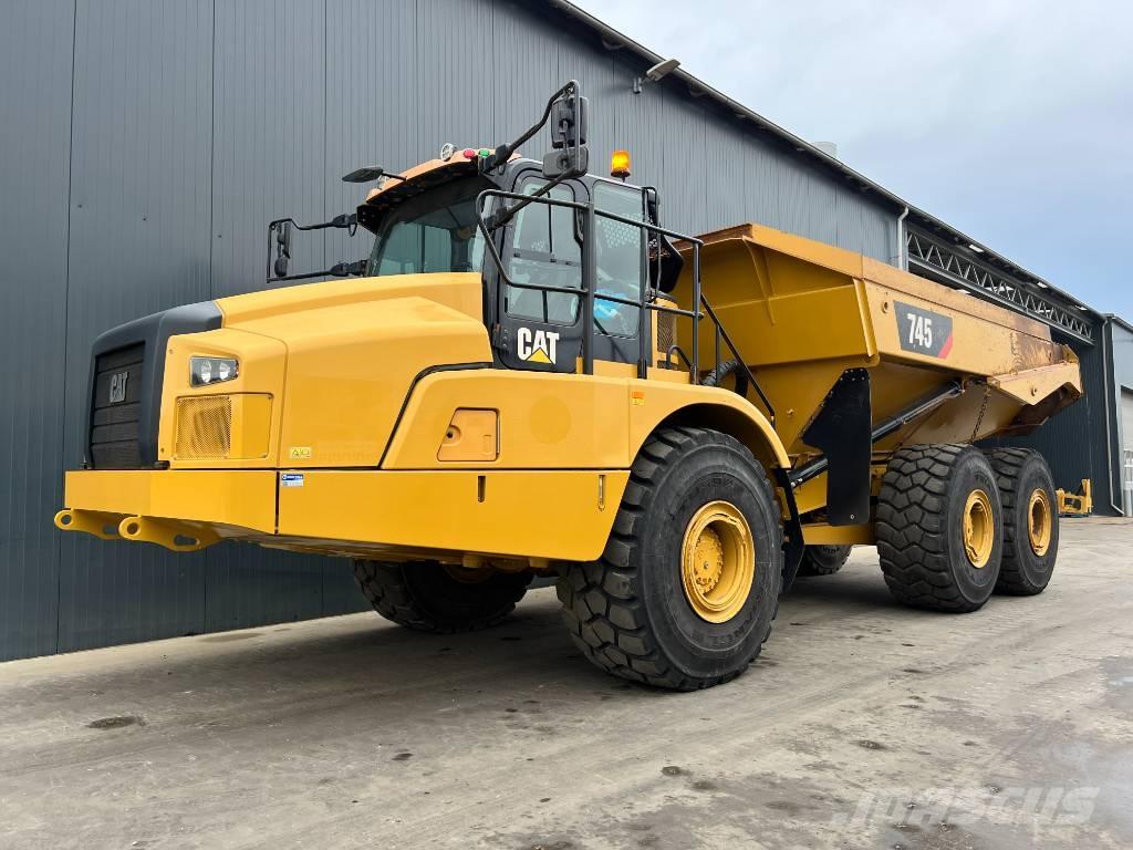 CAT 745 Dumpperit