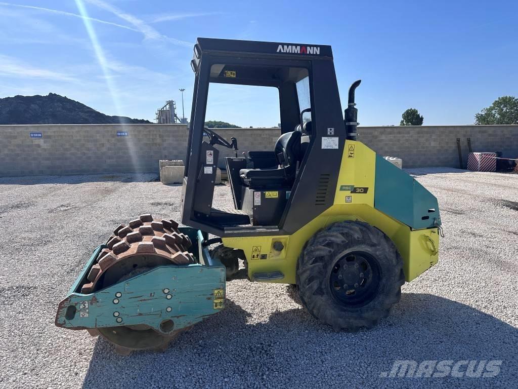 Ammann ASC 30 HD PD Tiivistyskoneet