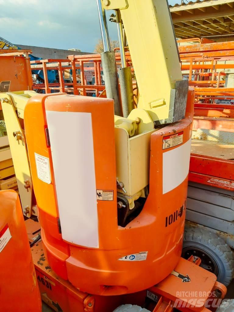 JLG E 300 AJP Kuukulkijat