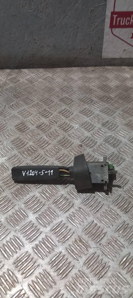 Volvo FH 12    20797836 Ohjaamot ja sisustat