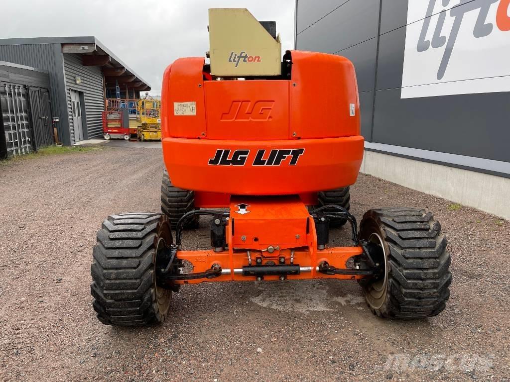 JLG 450 AJ Bomlift Kuukulkijat