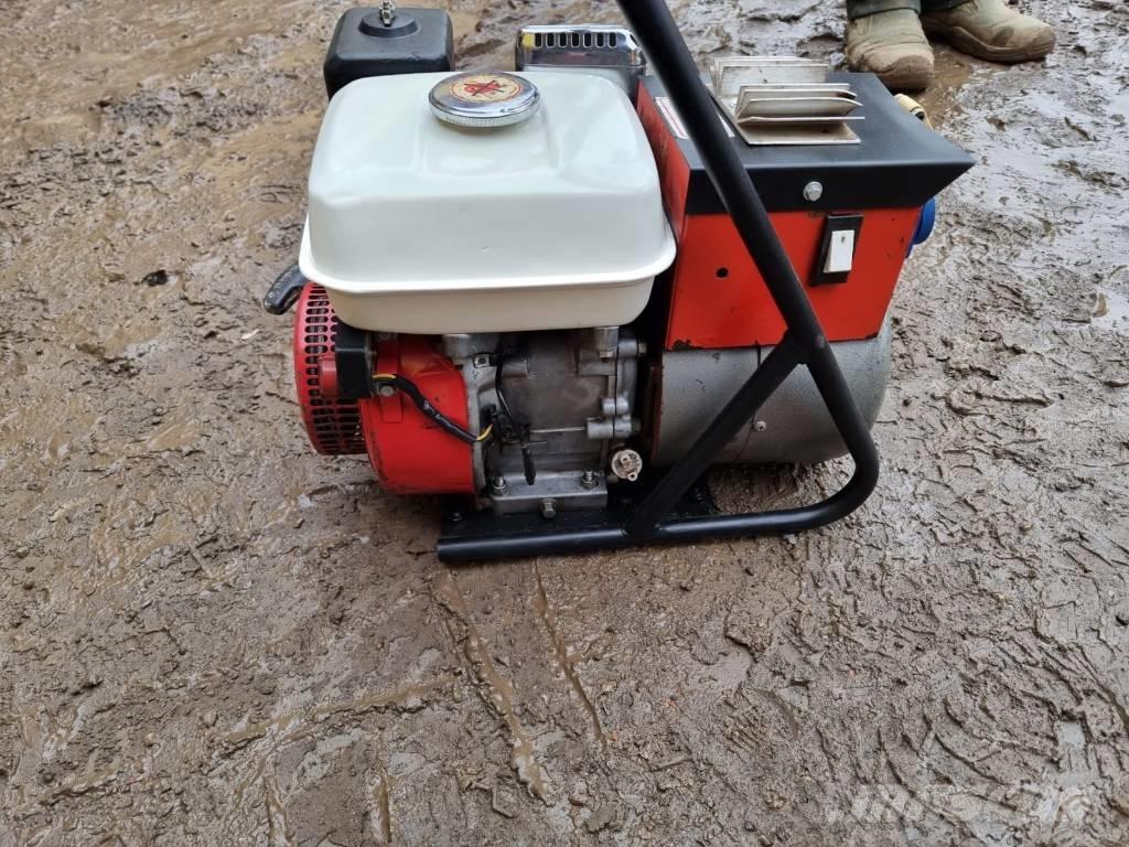 Honda GX 140 2,5KW Dieselgeneraattorit