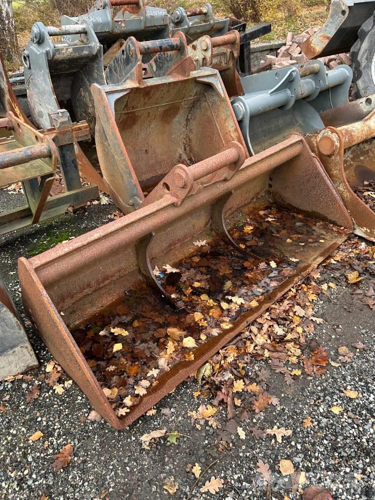 Liebherr 913 compact Pyöräkaivukoneet