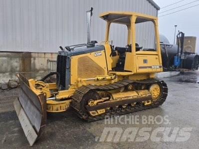 John Deere 450 H Telaketjupuskutraktorit