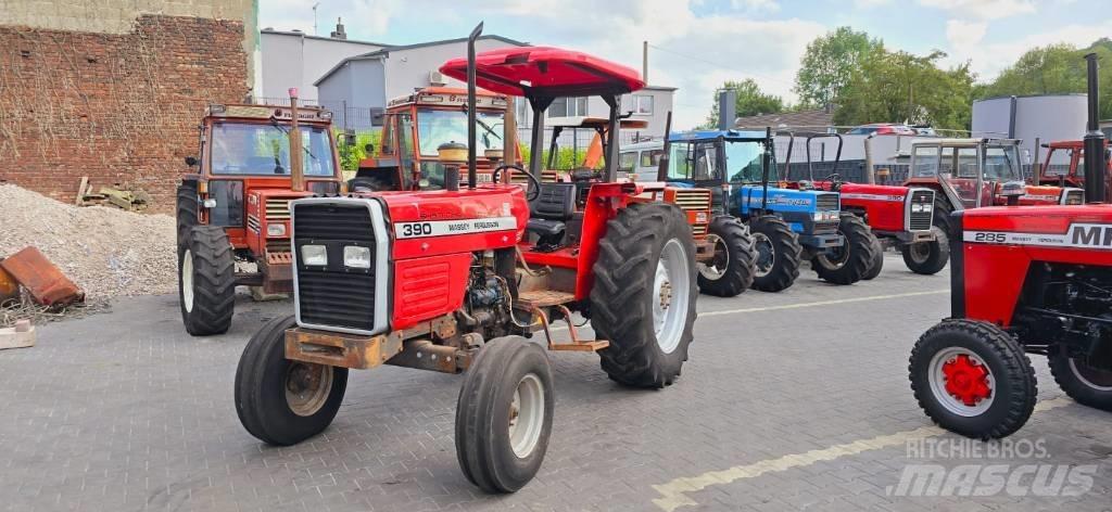 Massey Ferguson 390 Traktorit
