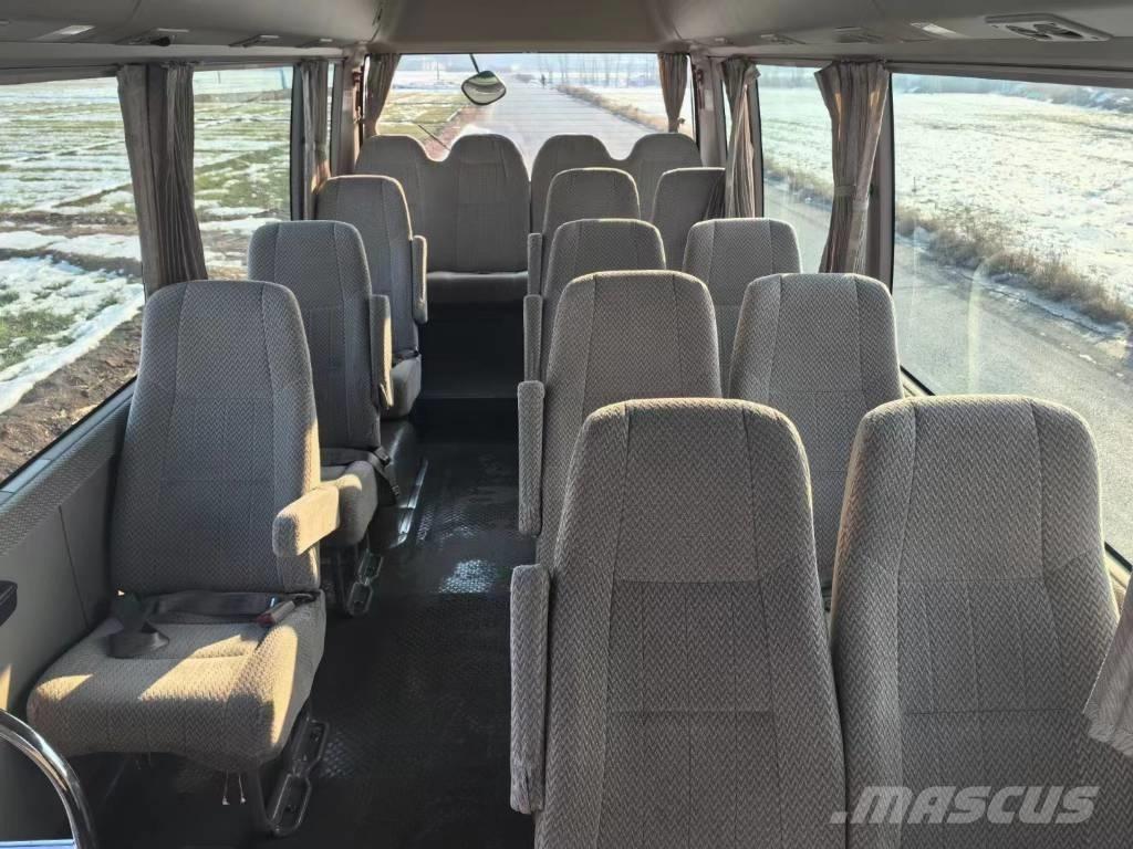 Toyota Coaster Bus Minibussit