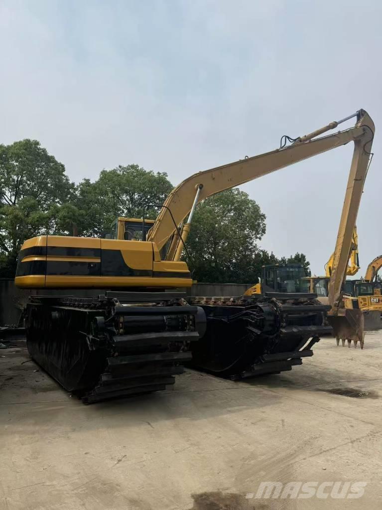 CAT 320B Amfibio-kaivinkoneet