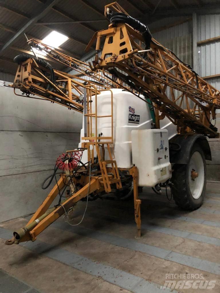 Knight EUA 3800 Hinattavat ruiskut