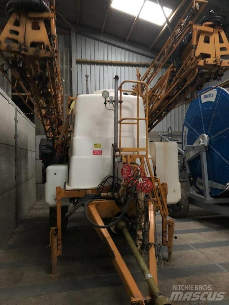 Knight EUA 3800 Hinattavat ruiskut