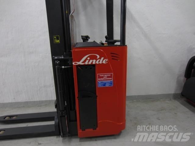 Linde L2000 Ajettavat pinoamisvaunut