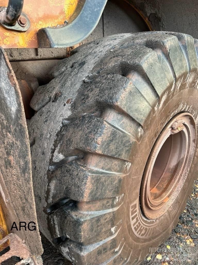 CAT 972MXE Pyöräkuormaajat