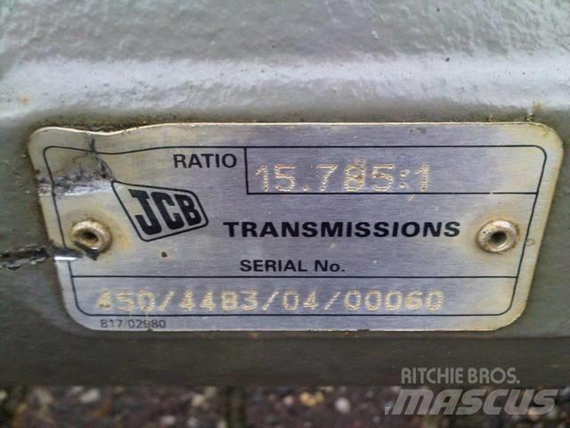 JCB 3 CX Akselit