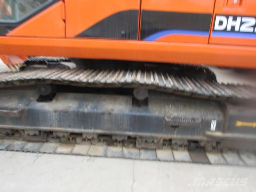 Doosan DH 220 LC-7 Telakaivukoneet
