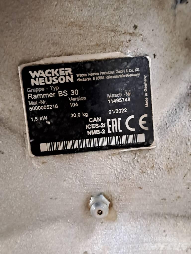 Wacker Neuson BS30 Täryvasarat