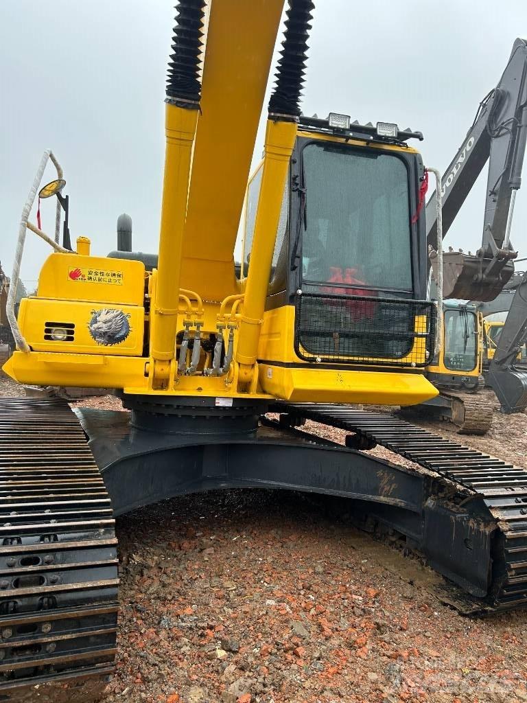 Komatsu PC 240 LC Telakaivukoneet