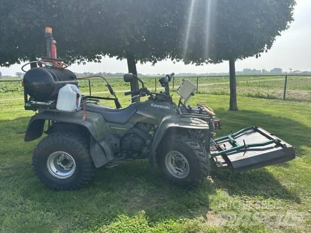 Kawasaki KLF 300 Mönkijät