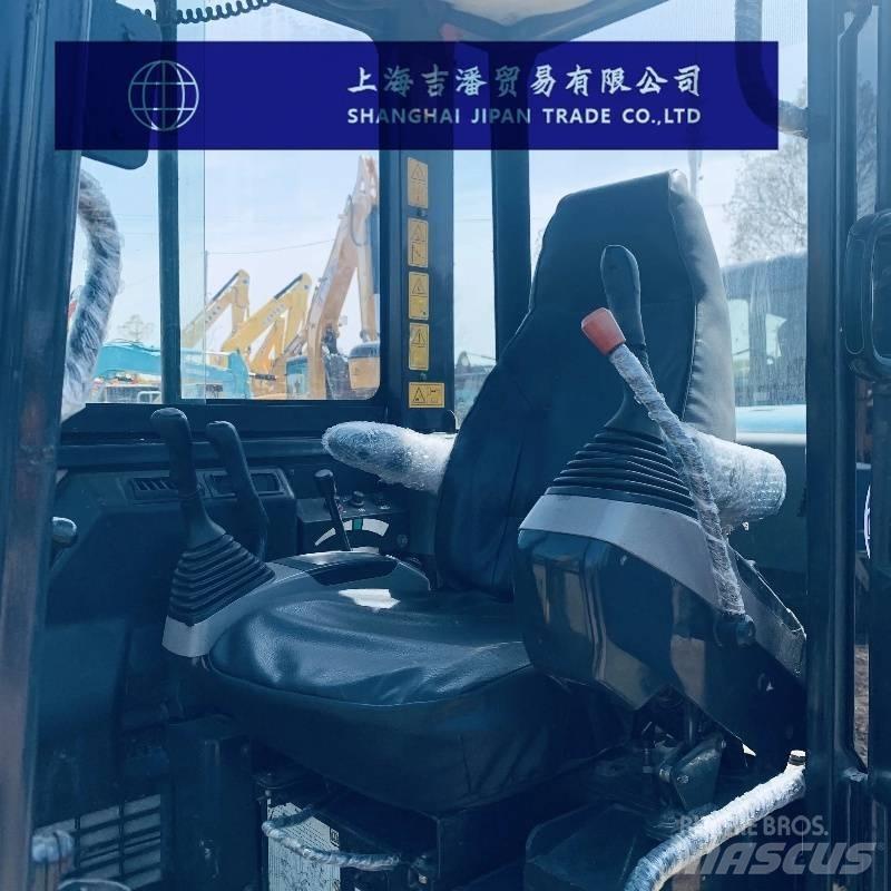 Komatsu PC 56 Minikaivukoneet < 7t