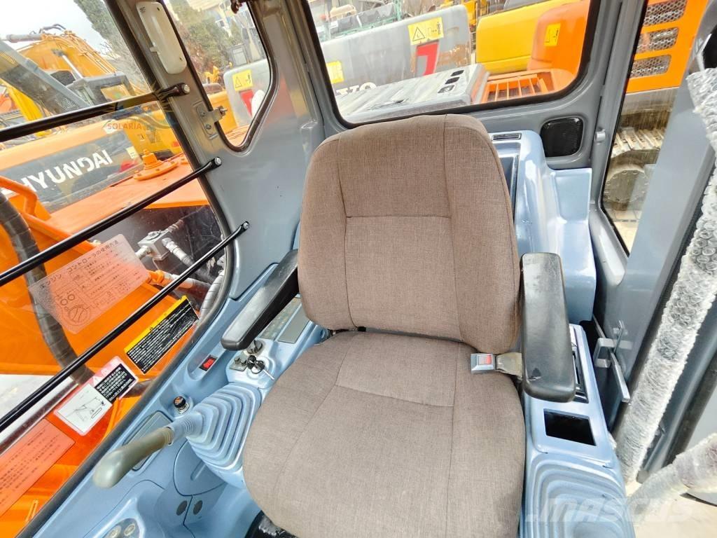 Hitachi EX 120 Telakaivukoneet