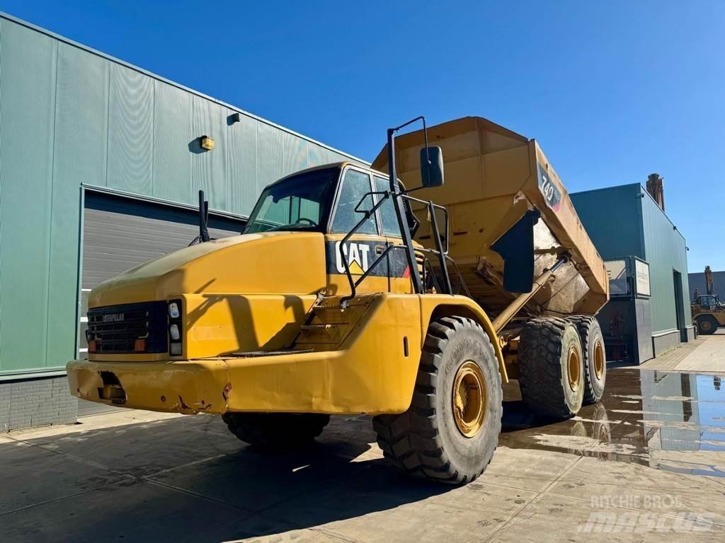 CAT 740 Dumpperit