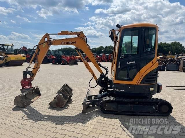 Hyundai R25Z-9 AK Minikaivukoneet < 7t