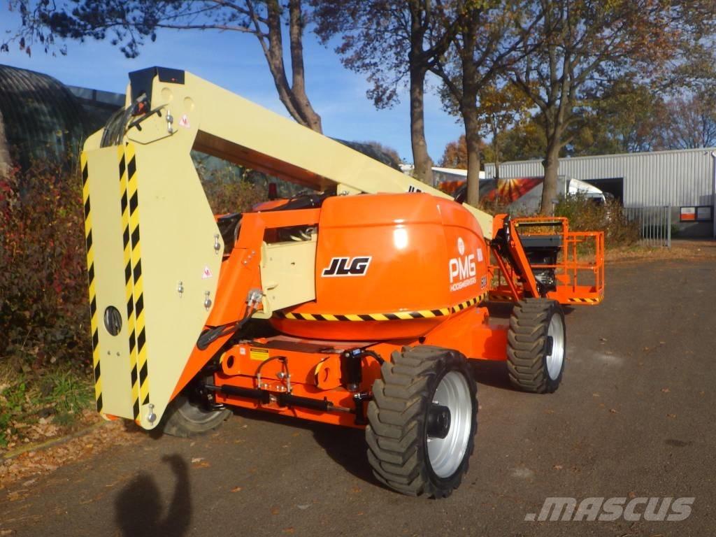 JLG 600AJ Kuukulkijat